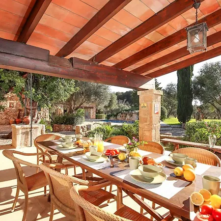 Вілла Bennassar Порт-де-Польєнса